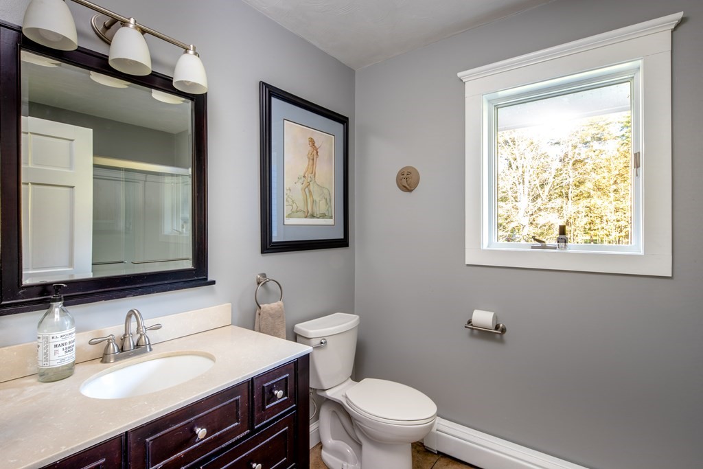 209 Mendell Road Rochester, MA 02770 - Photo 23 of 42