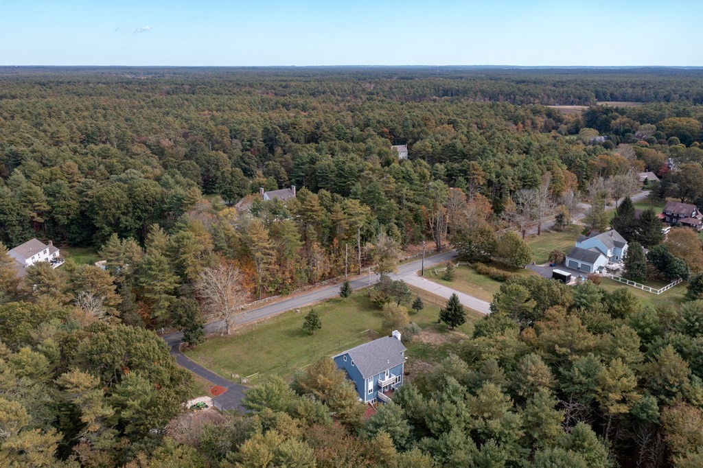 209 Mendell Road Rochester, MA 02770 - Photo 5 of 42
