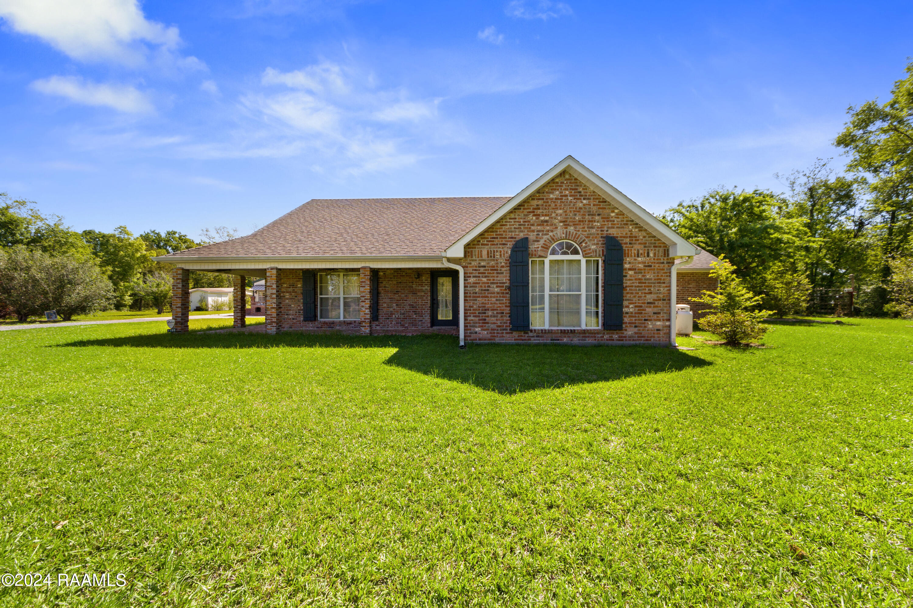 1103 Lopez Road New Iberia, LA 70560 - Photo 1 of 40 Front of Home