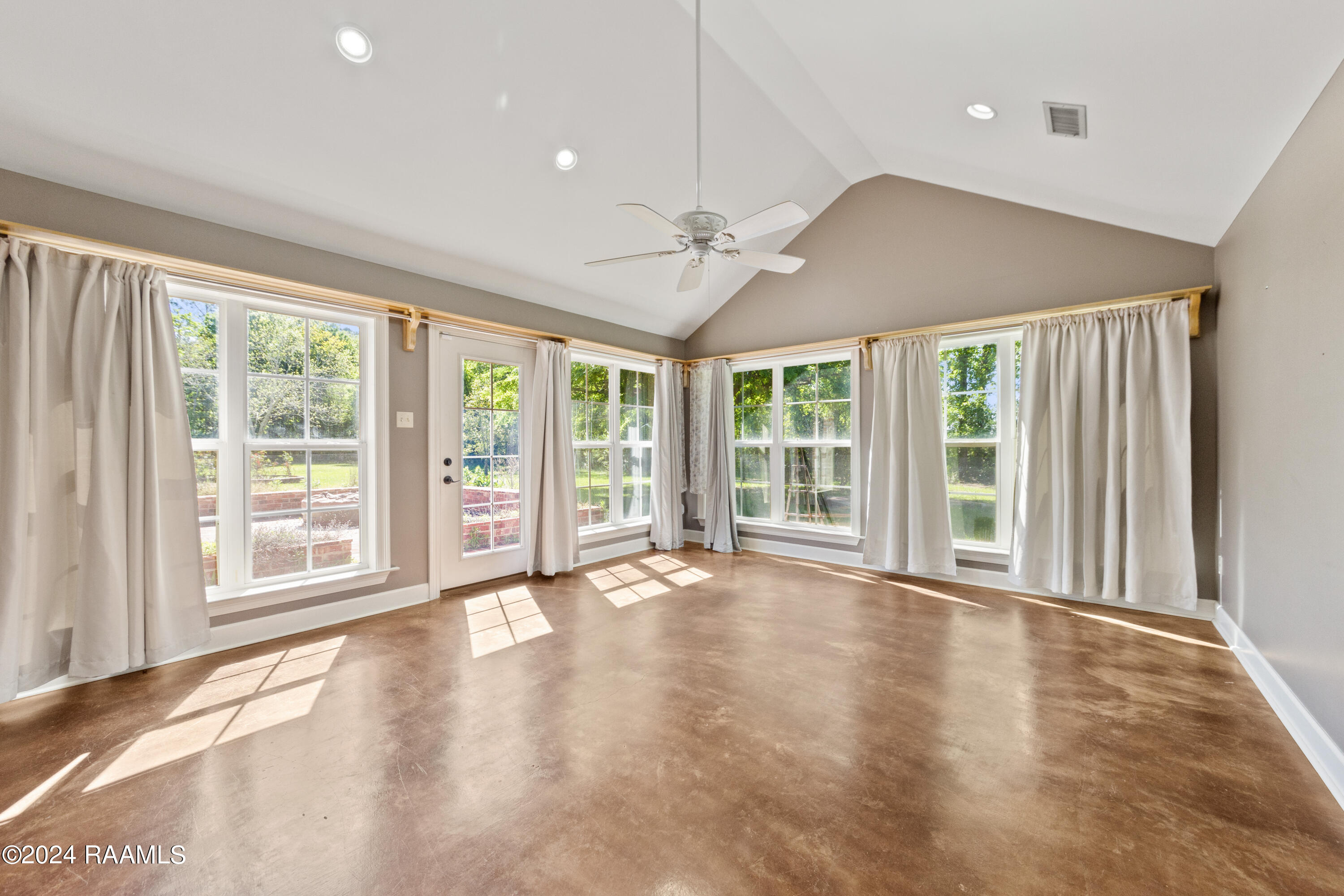 1103 Lopez Road New Iberia, LA 70560 - Photo 28 of 40 1103Lopez-3-55