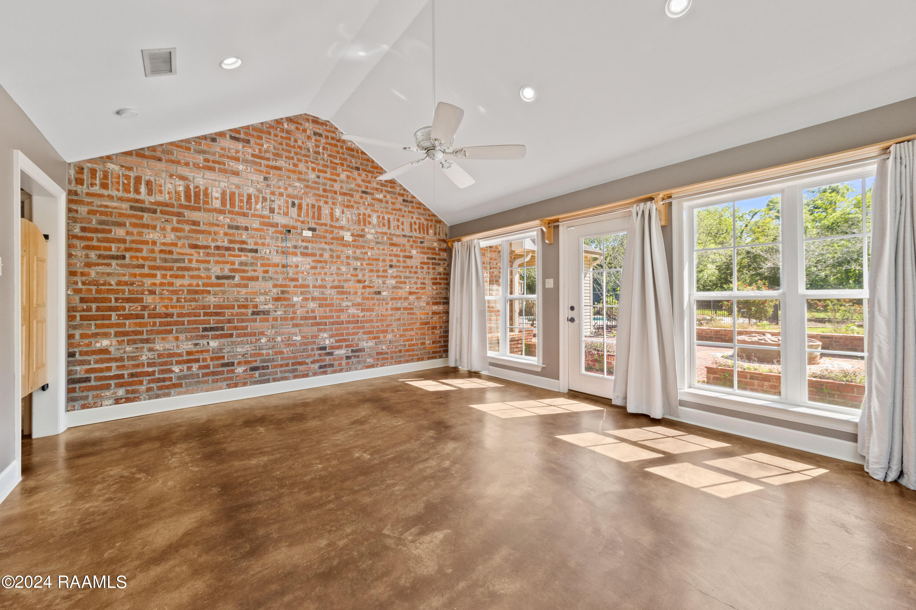 1103 Lopez Road New Iberia, LA 70560 - Photo 29 of 40 1103Lopez-3-58
