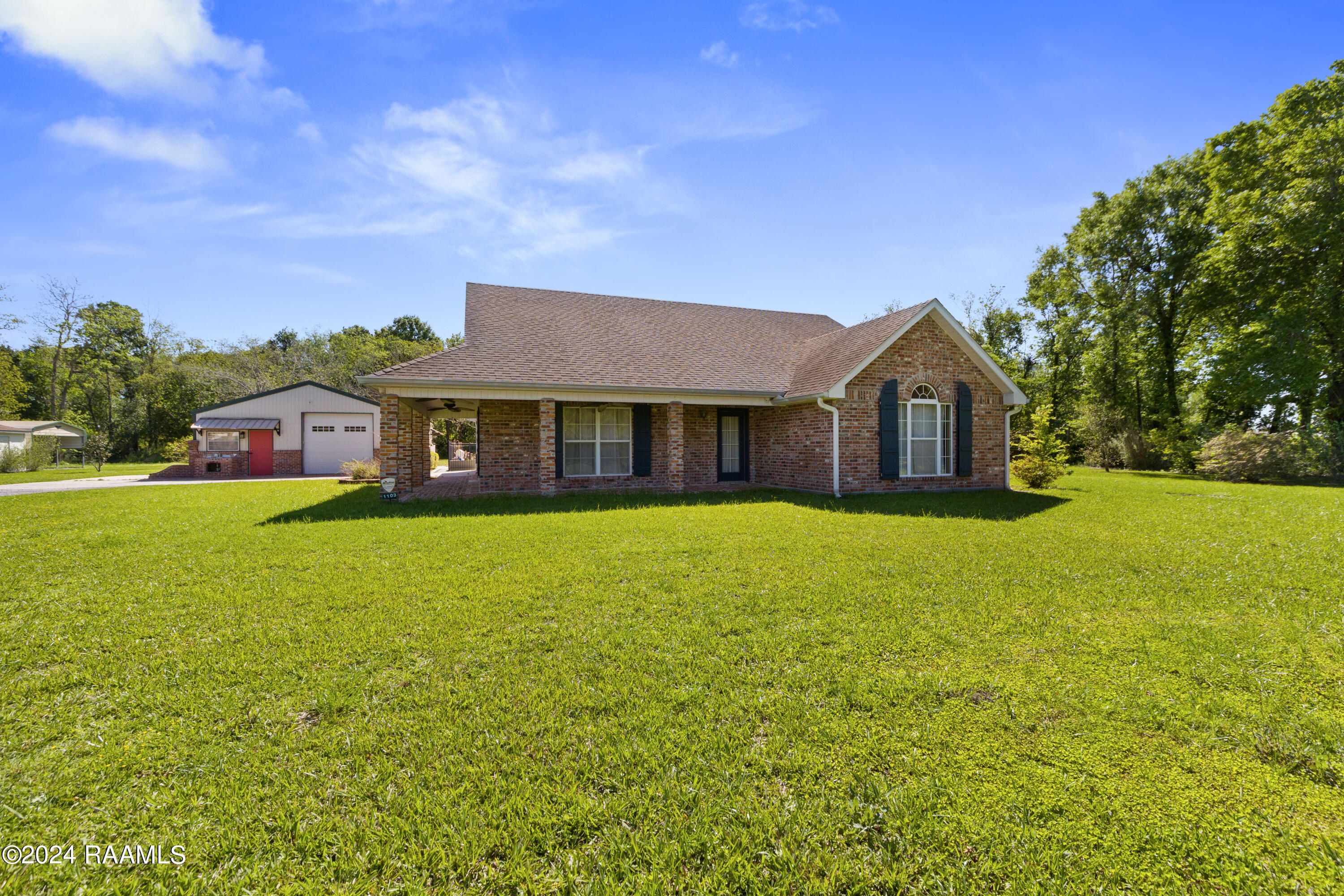 1103 Lopez Road New Iberia, LA 70560 - Photo 3 of 40 1103Lopez-1-4