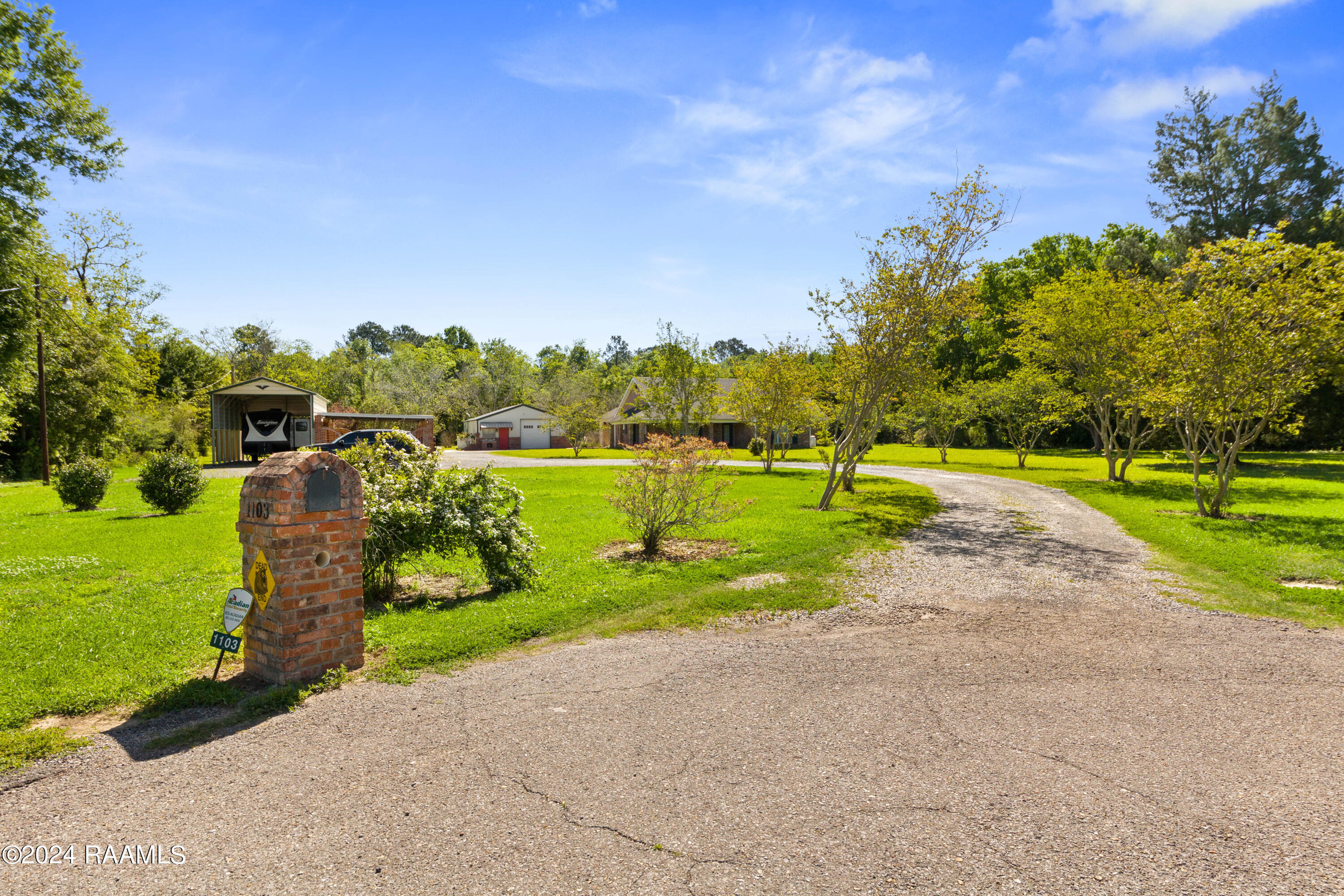 1103 Lopez Road New Iberia, LA 70560 - Photo 5 of 40 1103Lopez-1-6