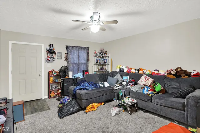 $1,400,000 | 308 Winters Way, Carthage, IN 46115