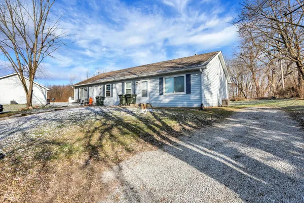 $1,400,000 | 308 Winters Way, Carthage, IN 46115