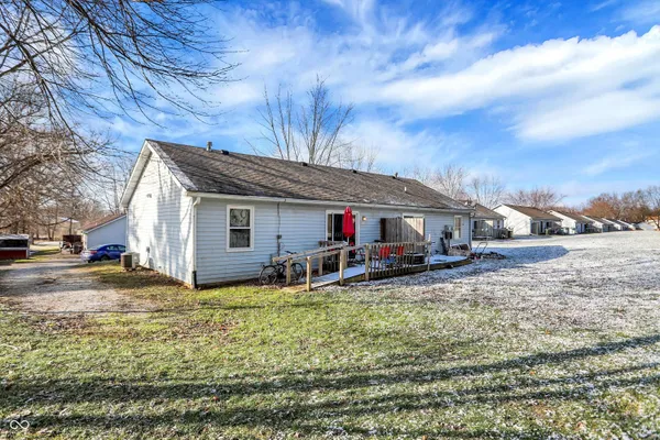 $1,400,000 | 308 Winters Way, Carthage, IN 46115