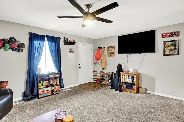 $1,400,000 | 308 Winters Way, Carthage, IN 46115