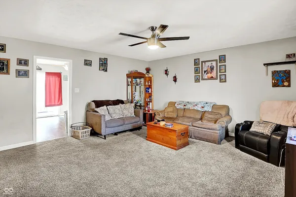 $1,400,000 | 308 Winters Way, Carthage, IN 46115