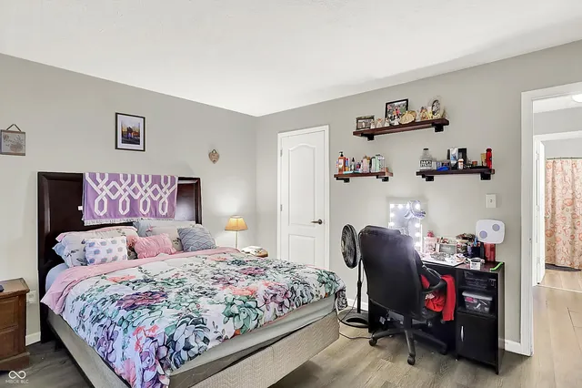 $1,400,000 | 308 Winters Way, Carthage, IN 46115