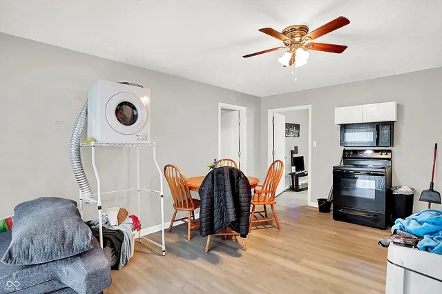 $1,400,000 | 308 Winters Way, Carthage, IN 46115