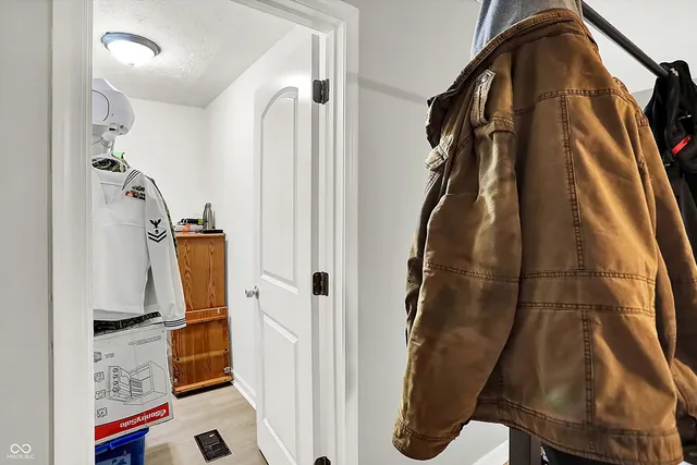 $1,400,000 | 308 Winters Way, Carthage, IN 46115