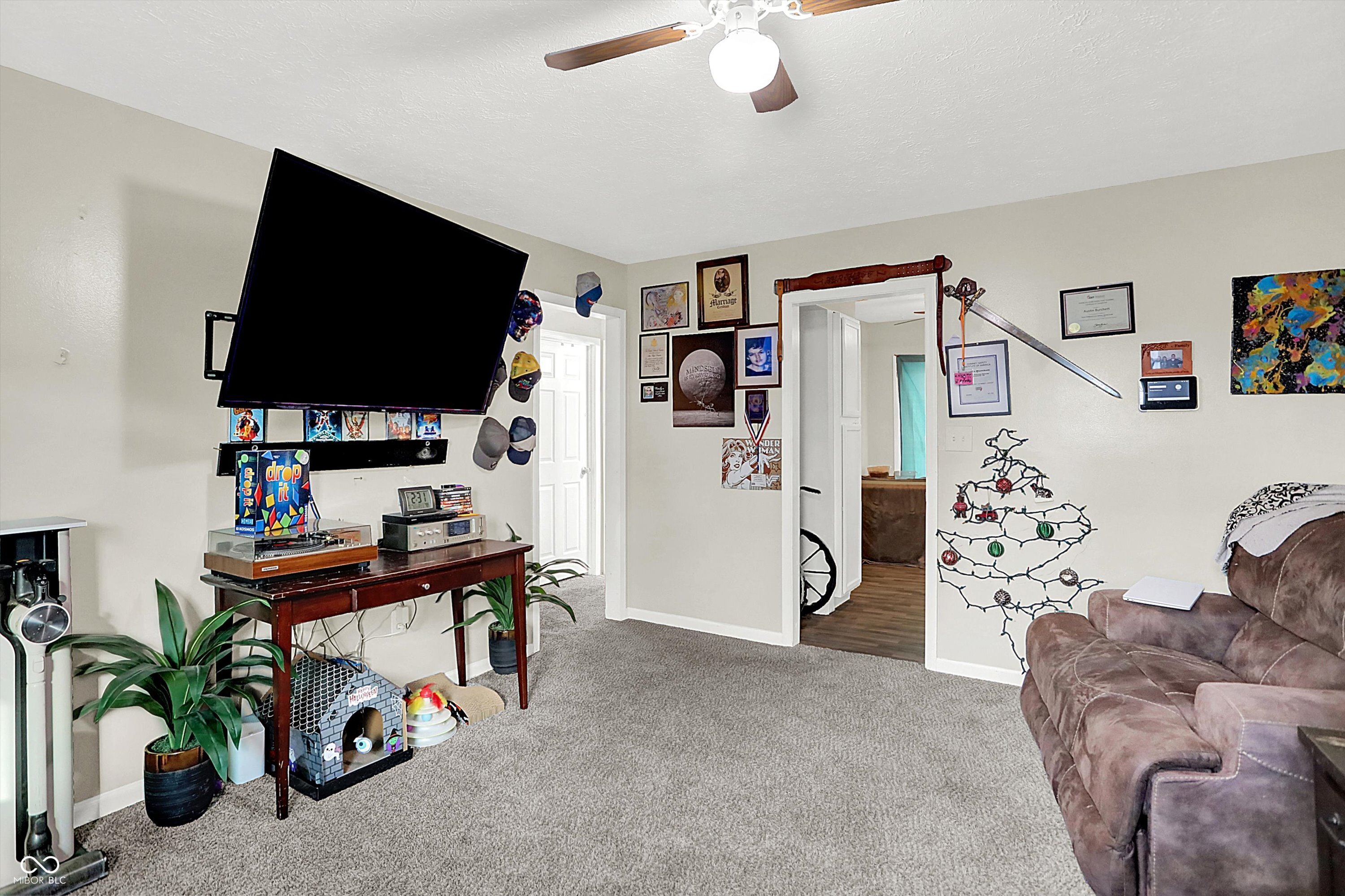 308 Winters Way Carthage, IN 46115 - Photo 7 of 81
