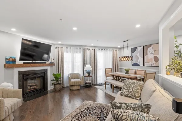 $370,000 | 16 Acorn Avenue, Unit 16, Fitchburg, MA 01420