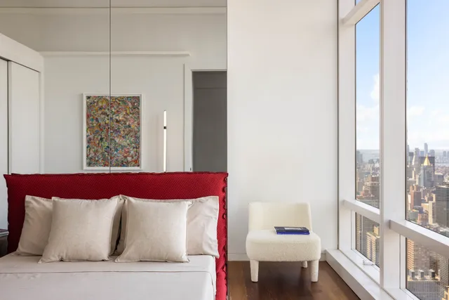 $11,995,000 | 845 United Nations Plaza, Unit 82CD | Midtown East