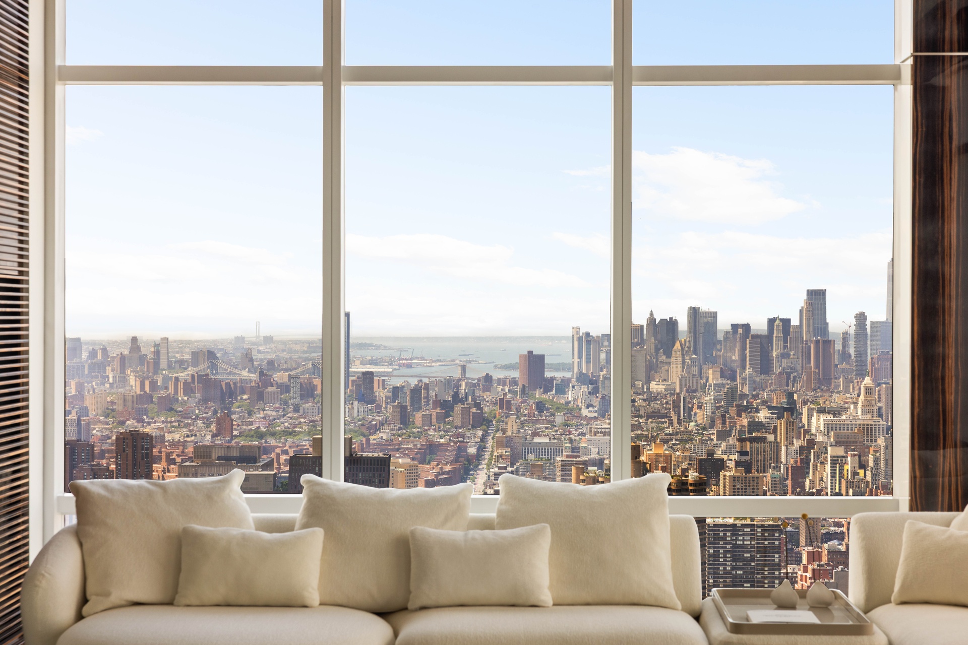 845 United Nations Plaza, Unit 82CD Manhattan, NY 10017 - Photo 5 of 34