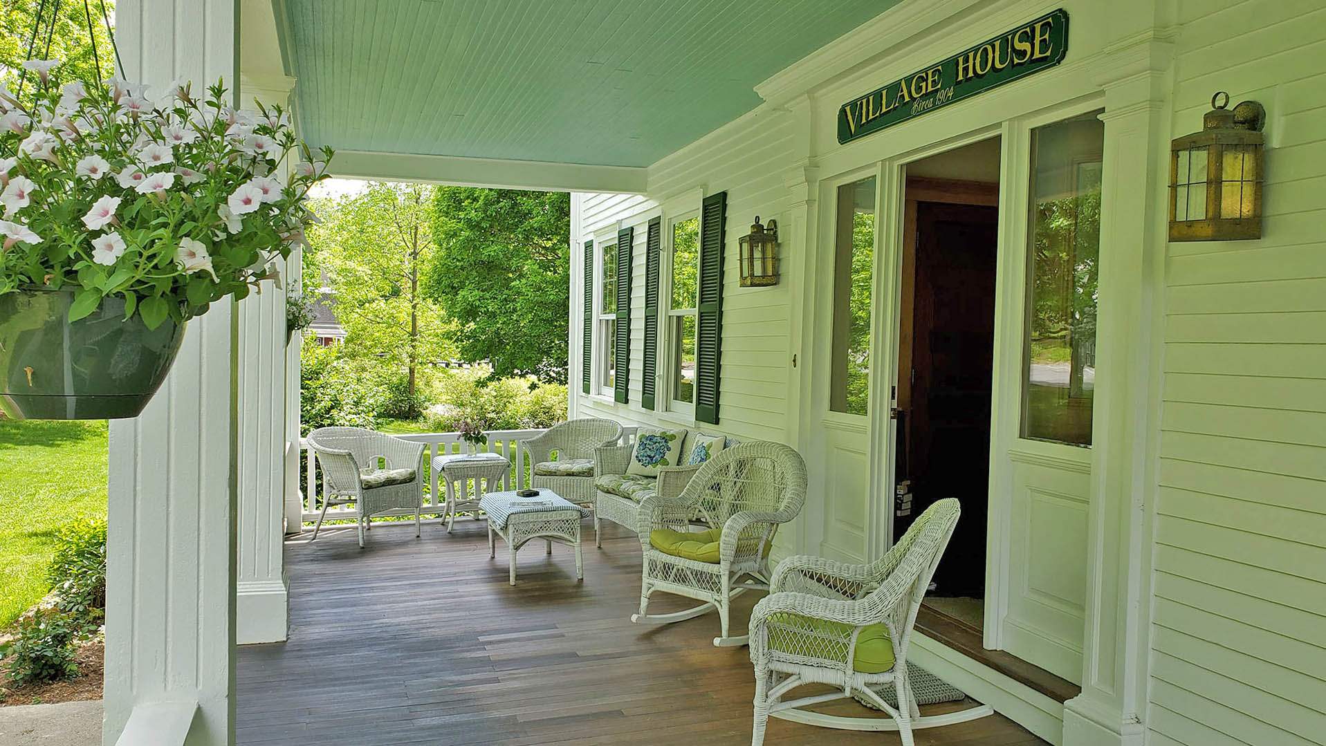 382 Dover Road Newfane, VT 05351 - Photo 2 of 31