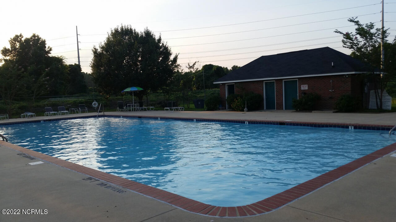 529 Spring Forest Road, Unit G Greenville, NC 27834 - Photo 2 of 21 2