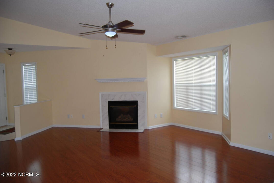 529 Spring Forest Road, Unit G Greenville, NC 27834 - Photo 5 of 21 5