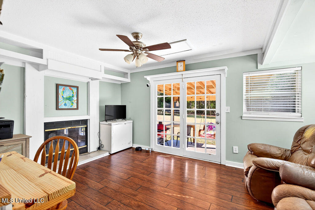 12214 Stone Road Gulfport, MS 39503 - Photo 17 of 41 12214StoneRd-17