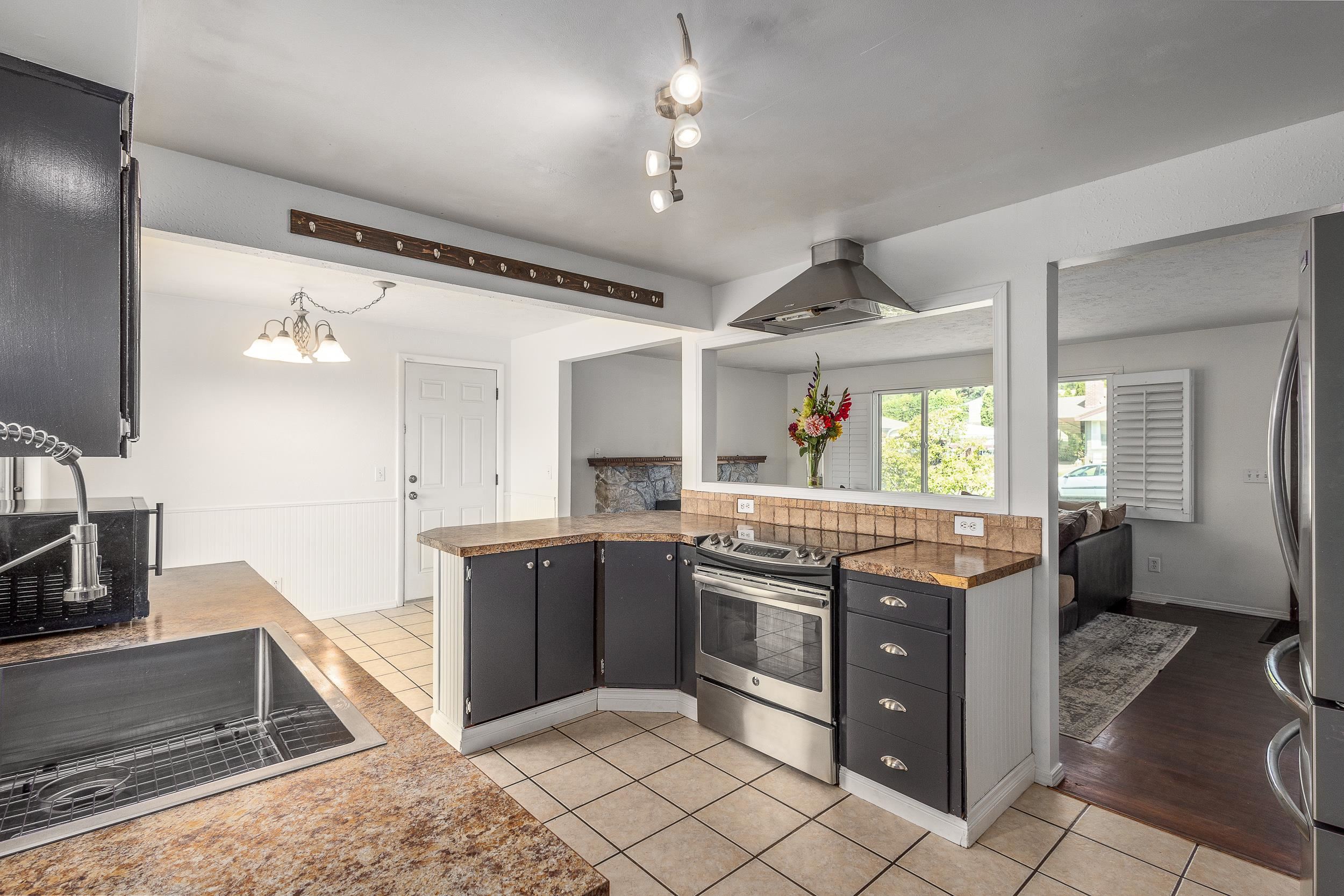2311 West Houston Avenue Spokane, WA 99208 - Photo 6 of 20