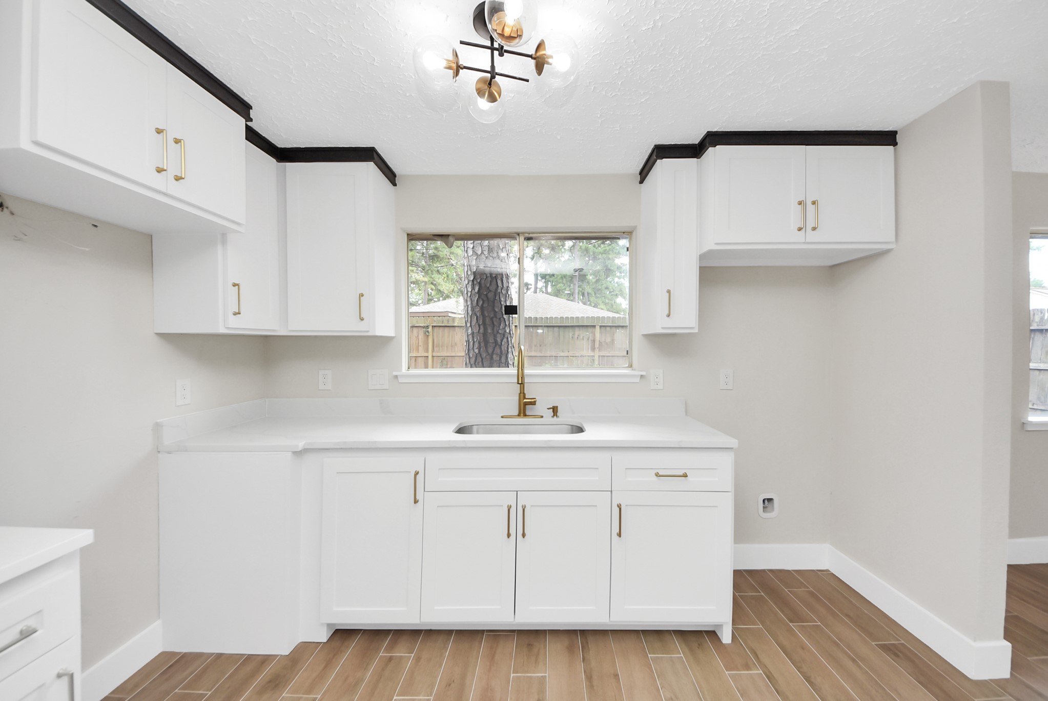 4619 Whispering Rock Lane Spring, TX 77388 - Photo 14 of 27 Gallery Image 14