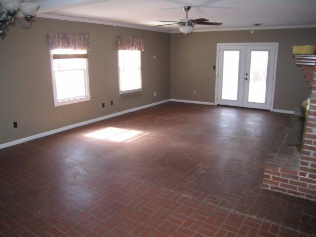 309 Strathmore Road Lexington, KY 40505 - Photo 15 of 17 Photo 15