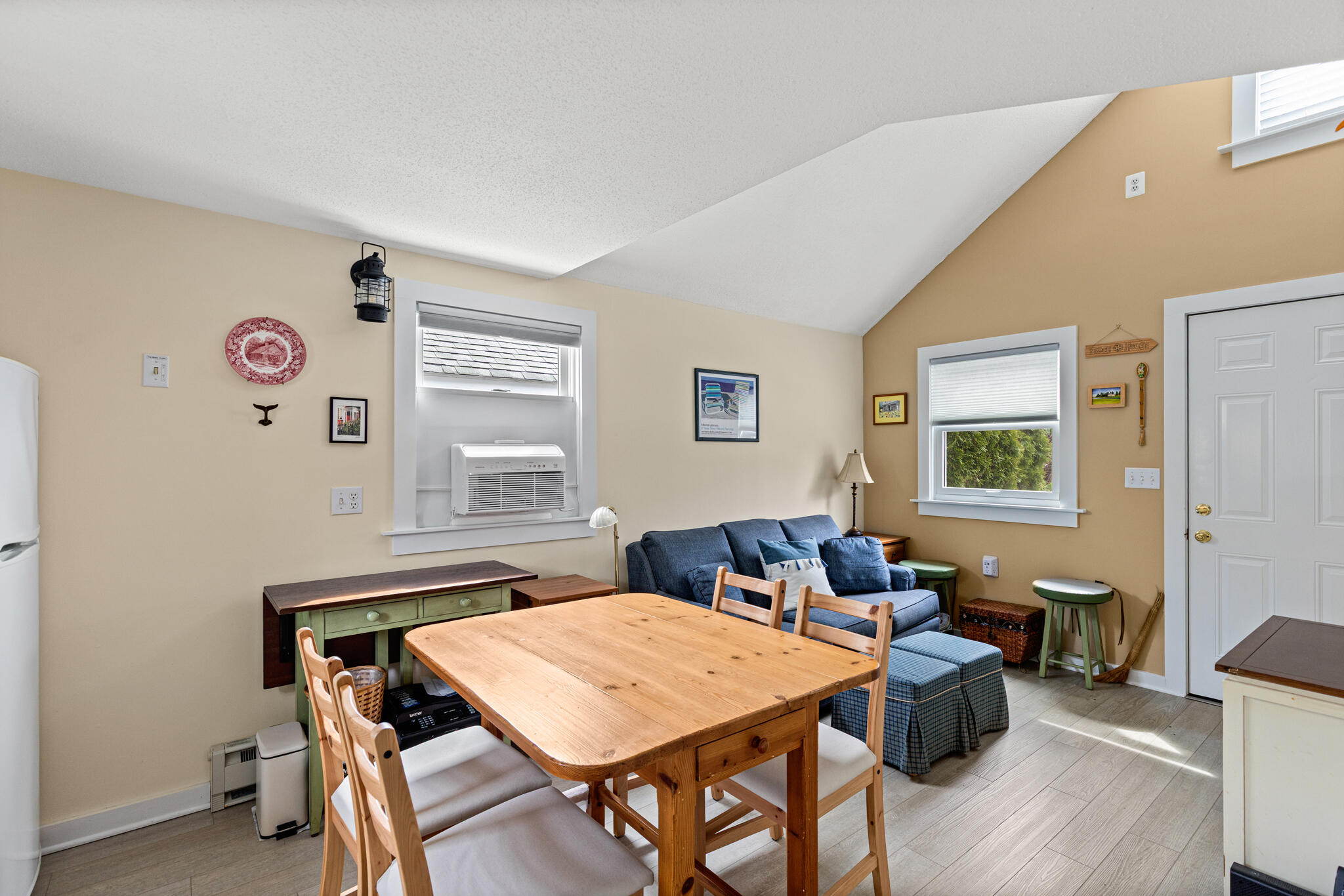 17 Shore Road, Unit 9 Truro, MA 02666 - Photo 13 of 20 08