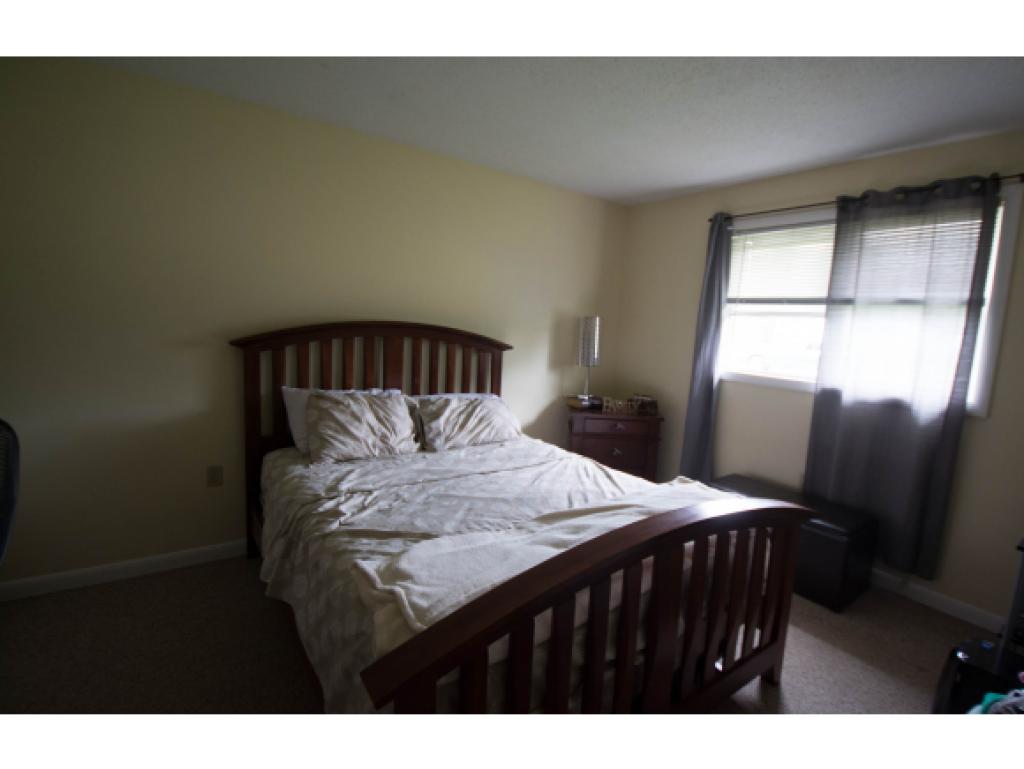 171-173 Middle Road Milton, VT 05468 - Photo 4 of 6 Gallery Image 4