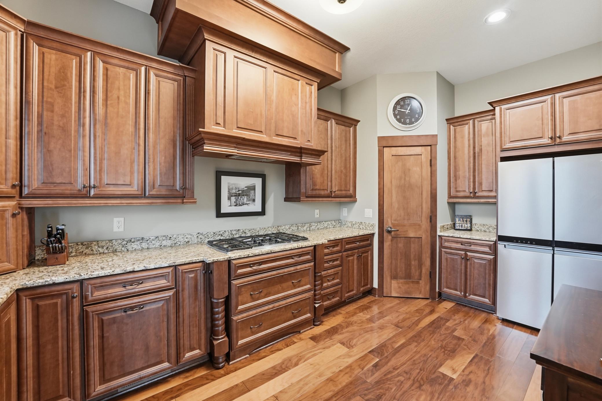 8808 Lake Riley Drive Chanhassen, MN 55317 - Photo 6 of 78