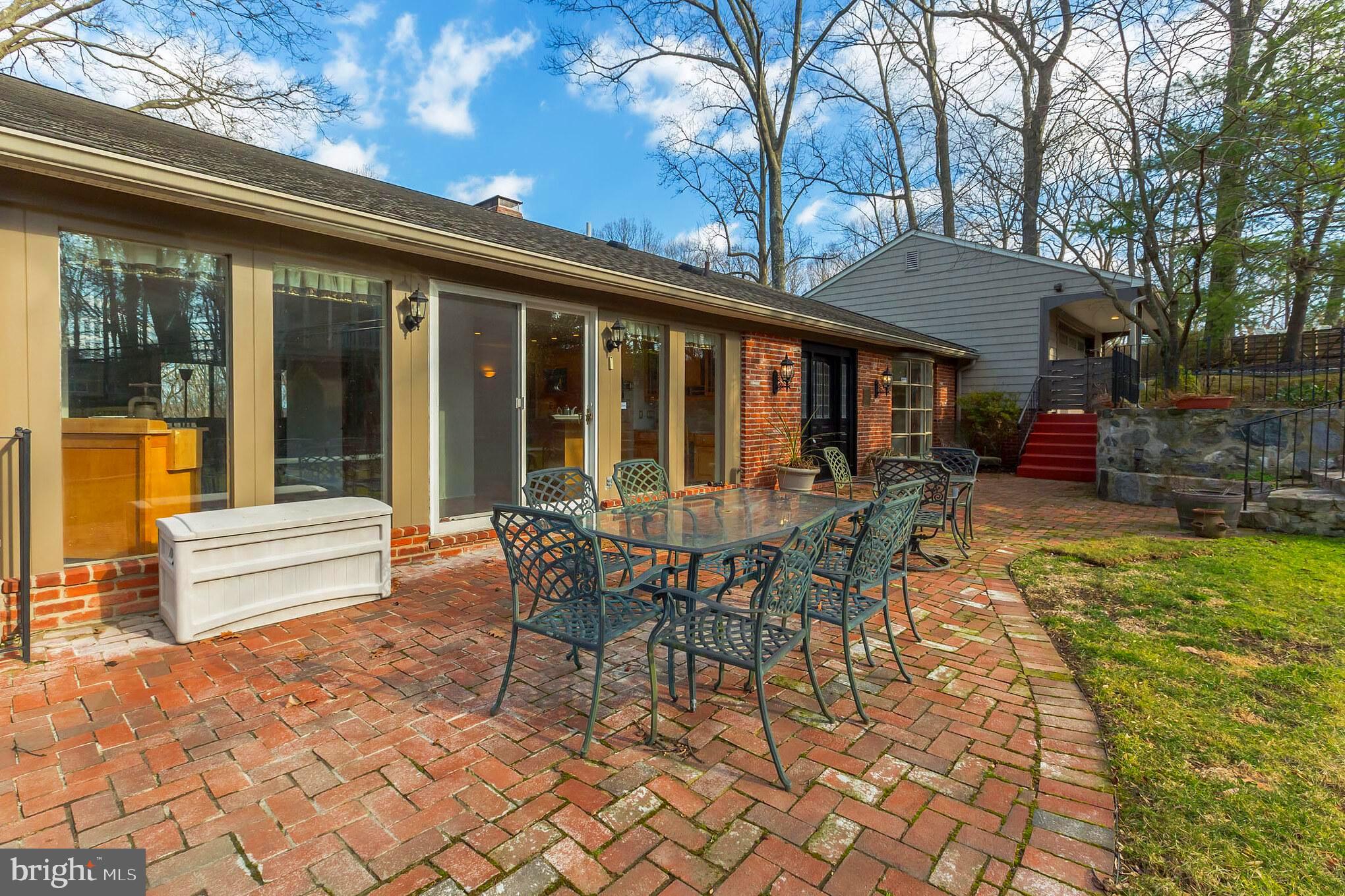 279 Orchard Road Paoli, PA 19301 - Photo 2 of 29 Gallery Image 2