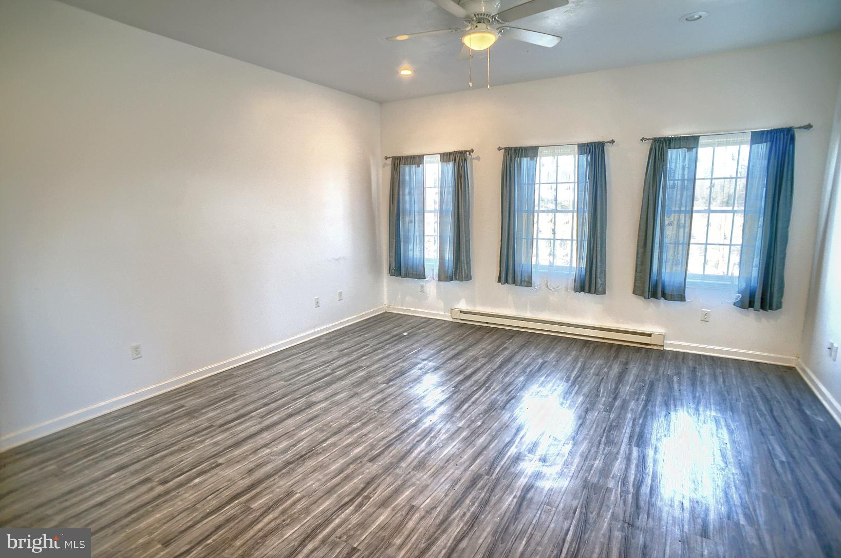 993 Anthony Road East Berlin, PA 17316 - Photo 52 of 61 Non-residential accessory building interior