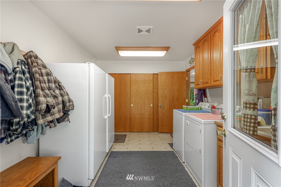 520 Harvey Road Blaine, WA 98230 - Photo 13 of 29 Gallery Image 13