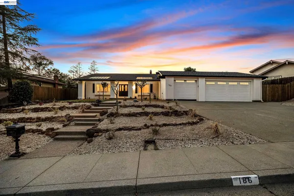 $1,159,000 | 186 Mt Wilson Way, Clayton, CA 94517