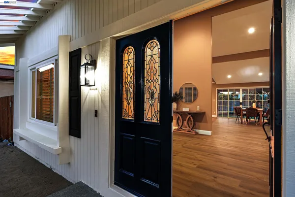 $1,099,000 | 186 Mt Wilson Way, Clayton, CA 94517
