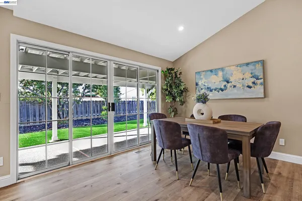 $1,099,000 | 186 Mt Wilson Way, Clayton, CA 94517