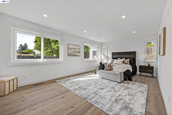 $1,099,000 | 186 Mt Wilson Way, Clayton, CA 94517