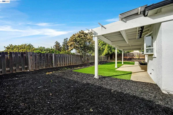 $1,099,000 | 186 Mt Wilson Way, Clayton, CA 94517
