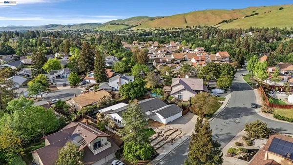 $1,099,000 | 186 Mt Wilson Way, Clayton, CA 94517