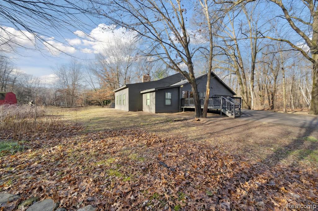 8270 McClements Road Brighton, MI 48114 - Photo 21 of 25 Gallery Image 21