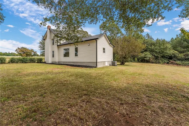 $399,900 | 212 Colonels Road, Pendleton, SC 29670