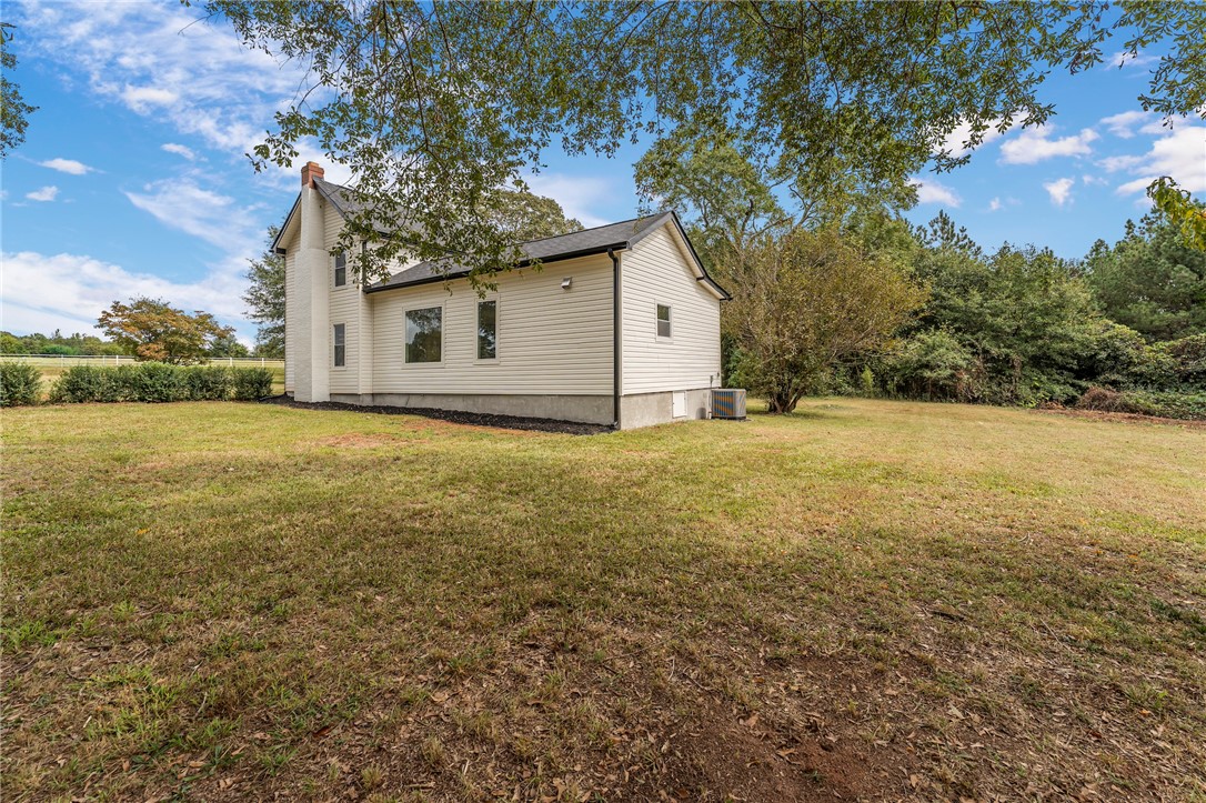 212 Colonels Road Pendleton, SC 29670 - Photo 41 of 48