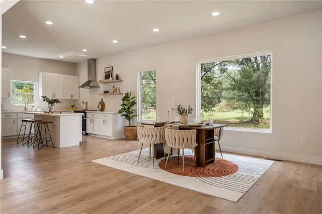 $399,900 | 212 Colonels Road, Pendleton, SC 29670