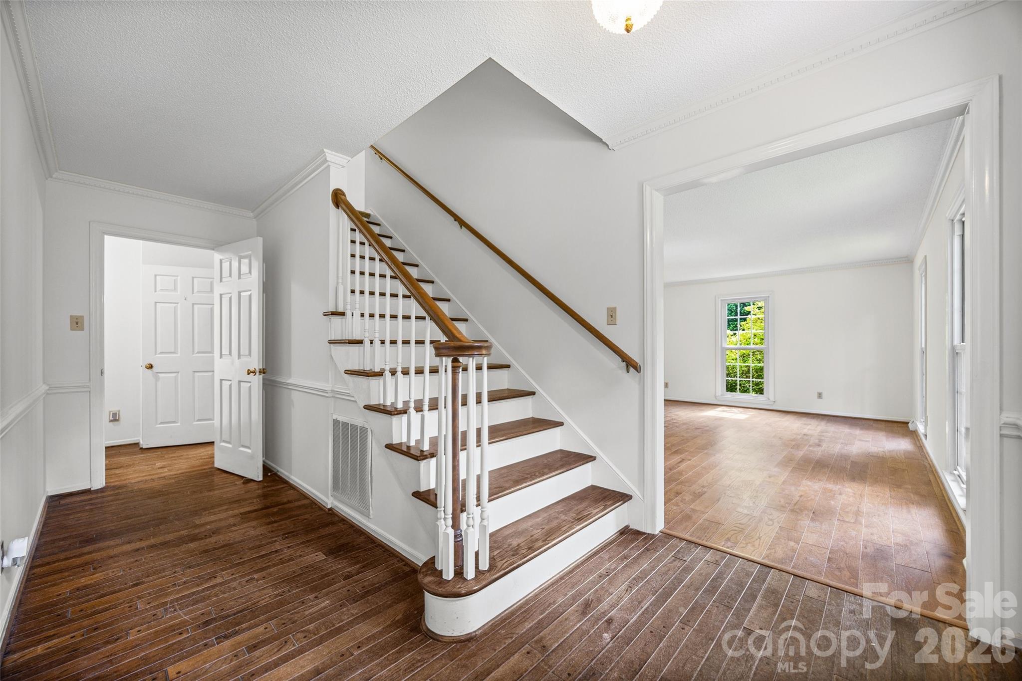 428 Guilford Road Rock Hill, SC 29732 - Photo 4 of 46 Gallery Image 4