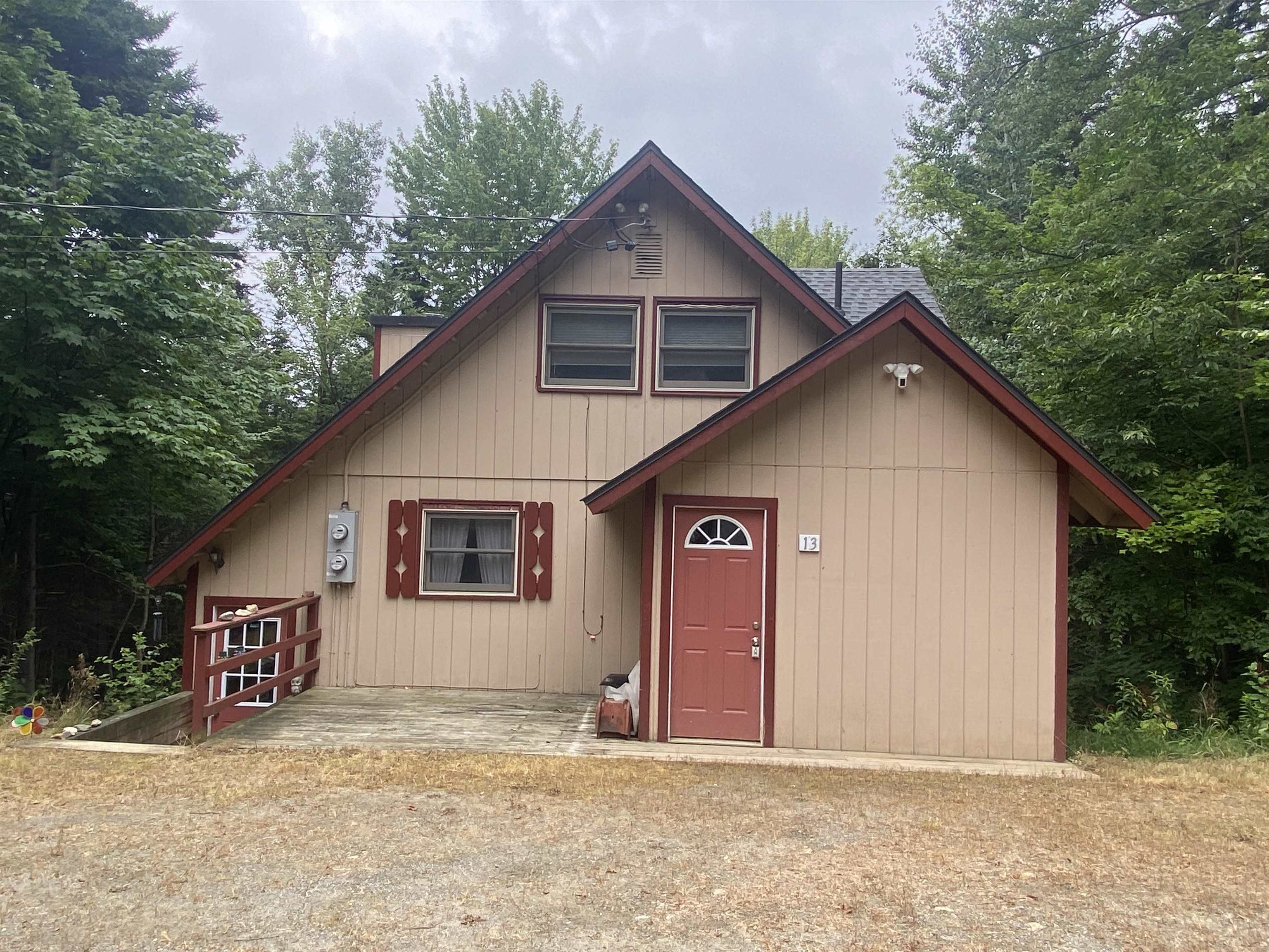 13 Sunnyside Road West Dover, VT 05356 - Photo 2 of 31 Gallery Image 2