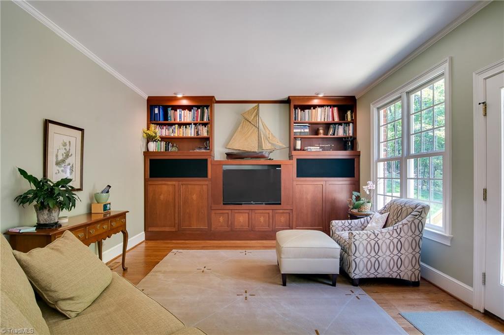 292 Big Tree Road High Point, NC 27265 - Photo 12 of 30 Gallery Image 12