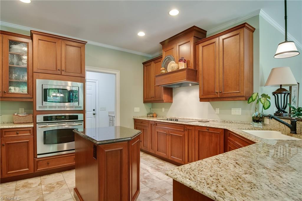 292 Big Tree Road High Point, NC 27265 - Photo 14 of 30 Gallery Image 14