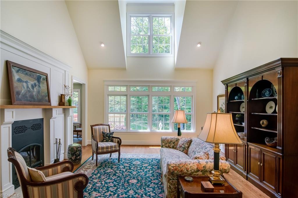 292 Big Tree Road High Point, NC 27265 - Photo 7 of 30 Gallery Image 7