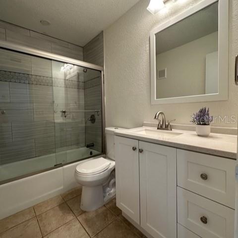525 South Conway Road, Unit 51 Orlando, FL 32807 - Photo 10 of 18 a bathroom with a sink toilet and shower
