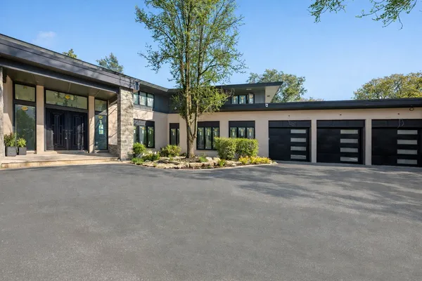 $3,499,000 | 411 Woodland Court, Glenview, IL 60025