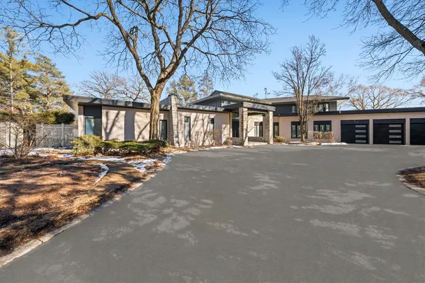 $3,499,000 | 411 Woodland Court, Glenview, IL 60025